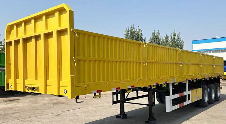 Sinotruck Sidewall Semi Trailer Truck