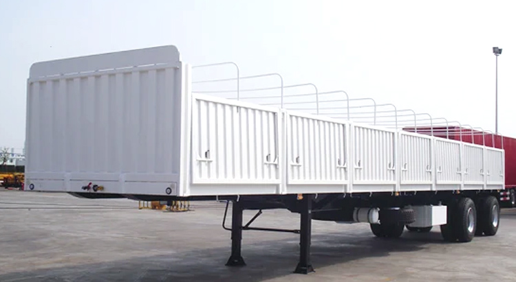 Sinotruck Sidewall Semi Trailer Truck