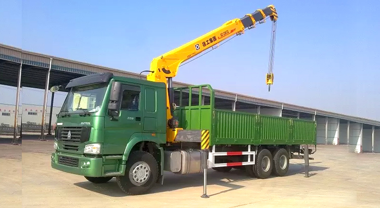 Sinotruck Howo Mounted Crane Truck - Special Vehicle - SINOTRUK